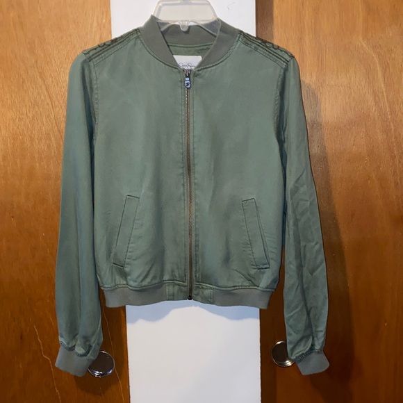 💚EUC Jessica Simpson Embroidered Light Bomber Jacket in Olive Green/Army… - Picture 5 of 10